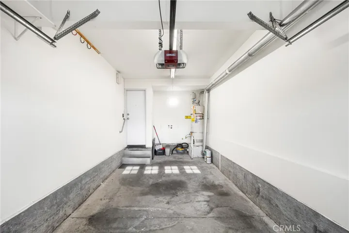 Garage/laundry hookups.