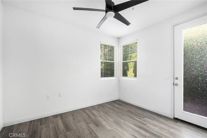 2nd bedroom with door to patio