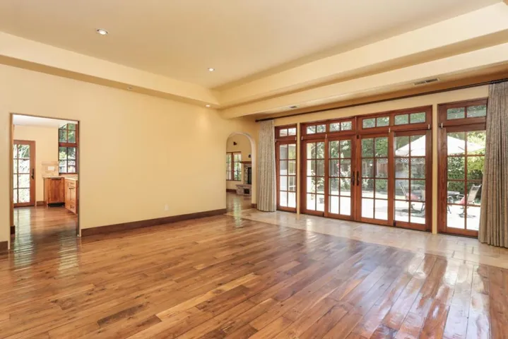 175 Higgins Avenue, Los Altos, California 94022