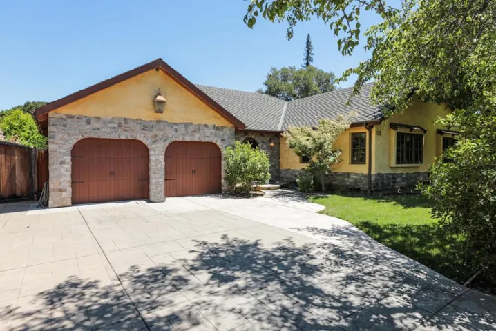 175 Higgins Avenue, Los Altos, California 94022