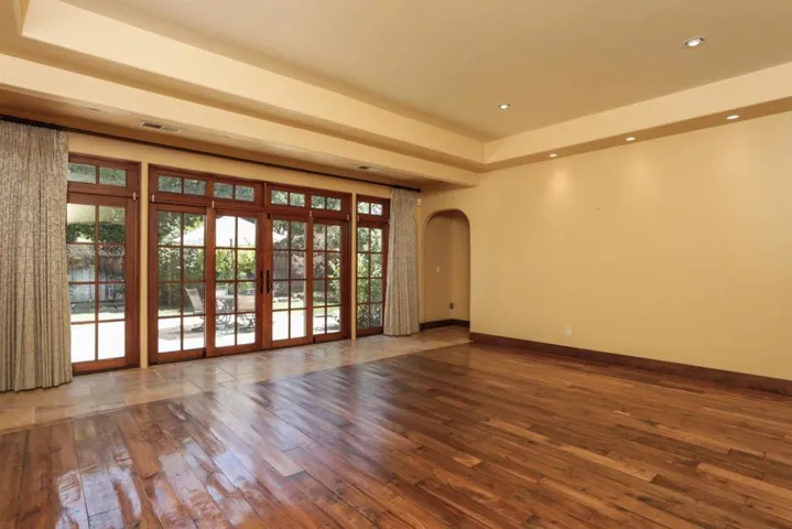 175 Higgins Avenue, Los Altos, California 94022