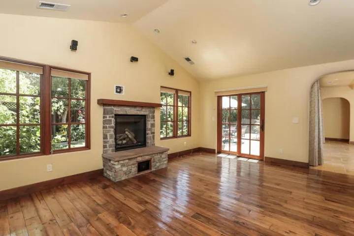 175 Higgins Avenue, Los Altos, California 94022