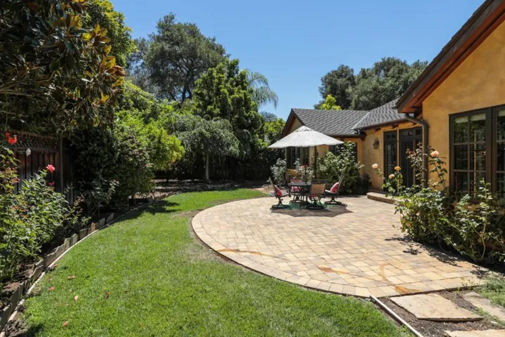 175 Higgins Avenue, Los Altos, California 94022