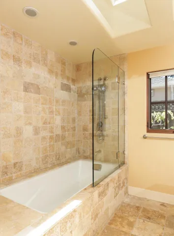 175 Higgins Avenue, Los Altos, California 94022