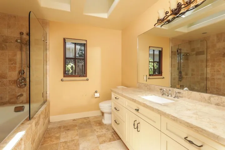175 Higgins Avenue, Los Altos, California 94022