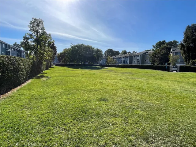 20191 Cape Coral Lane 3-319, Huntington Beach, California 92646