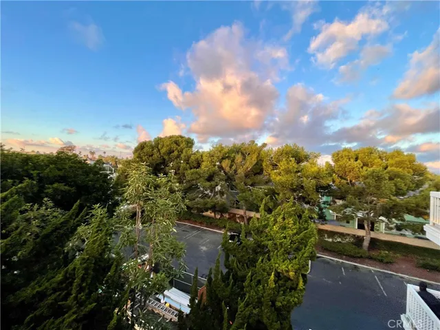 20191 Cape Coral Lane 3-319, Huntington Beach, California 92646