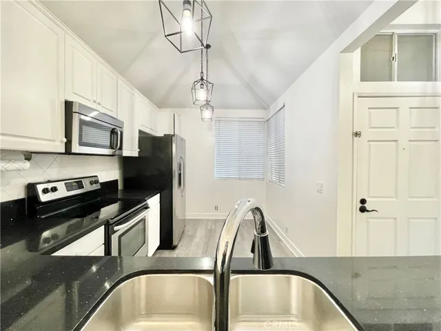 20191 Cape Coral Lane 3-319, Huntington Beach, California 92646
