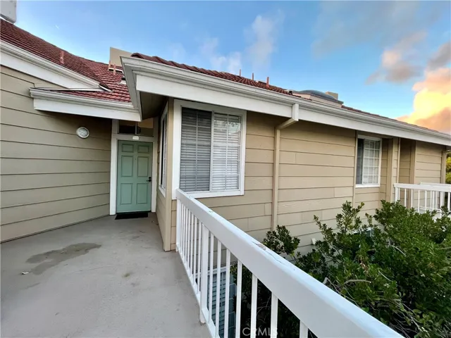 20191 Cape Coral Lane 3-319, Huntington Beach, California 92646