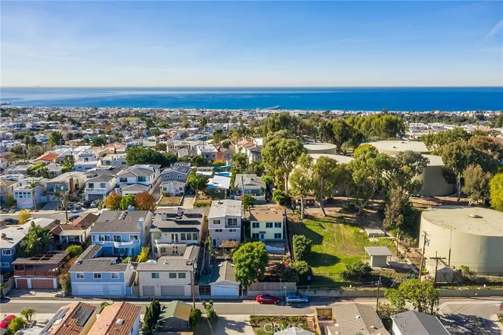 1550 Silver Street, Hermosa Beach, California 90254