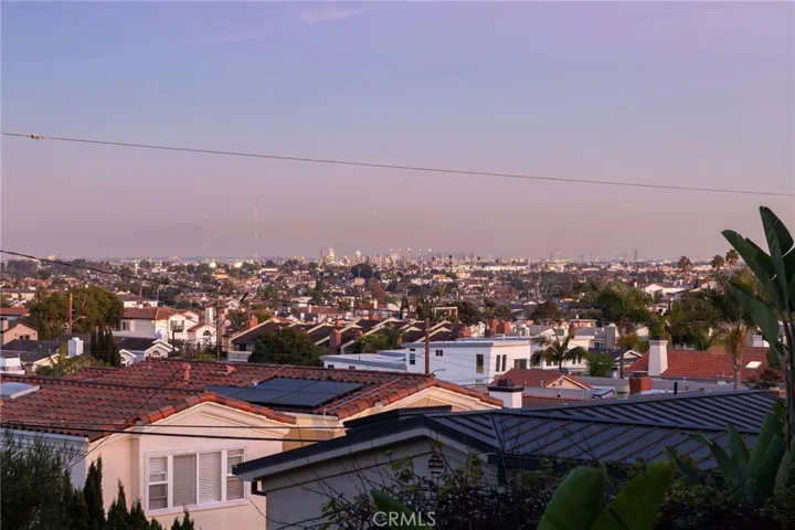 1550 Silver Street, Hermosa Beach, California 90254