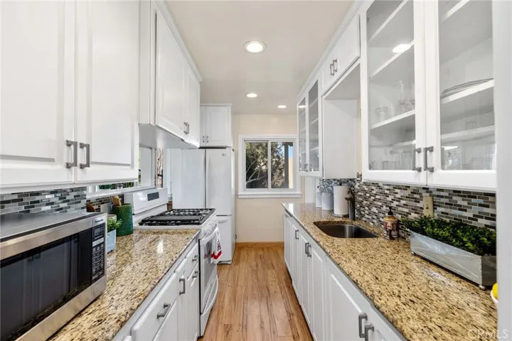 1550 Silver Street, Hermosa Beach, California 90254