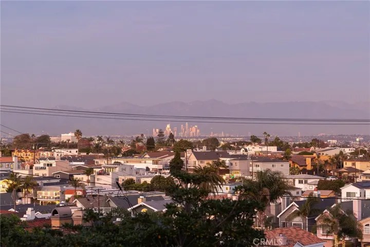 1550 Silver Street, Hermosa Beach, California 90254