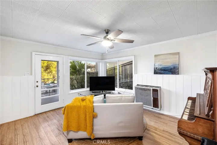 1550 Silver Street, Hermosa Beach, California 90254
