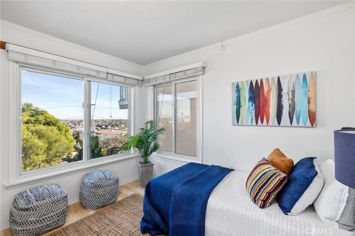 1550 Silver Street, Hermosa Beach, California 90254