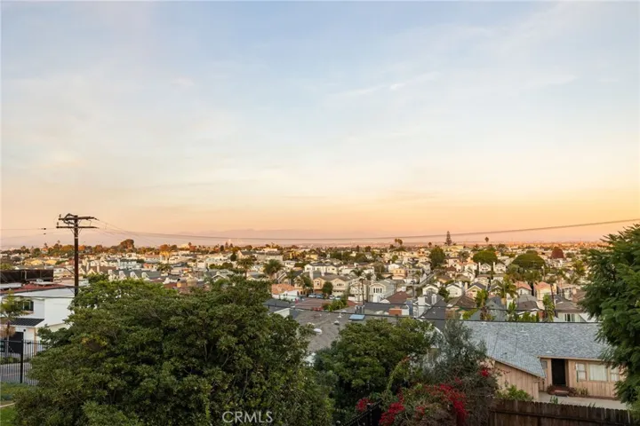 1550 Silver Street, Hermosa Beach, California 90254