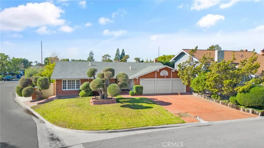 10721 Providence Drive, Villa Park, California 92861