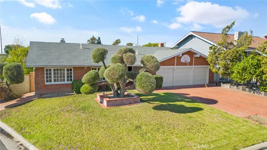 10721 Providence Drive, Villa Park, California 92861