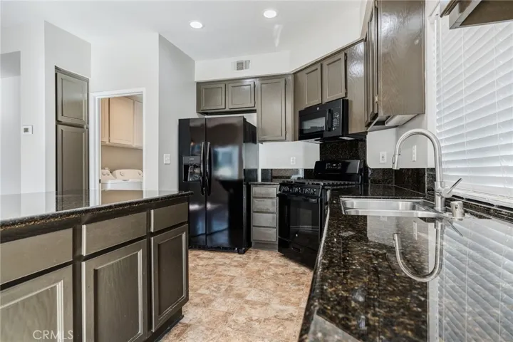 1378 Soundview Circle, Corona, California 92881
