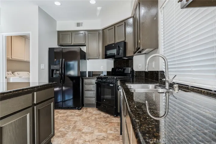 1378 Soundview Circle, Corona, California 92881