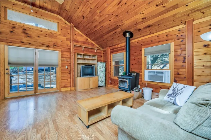 12295 Ridge Road, Loch Lomond, California 95461