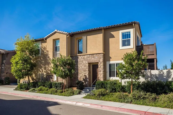 3252 Crecida Way, Carlsbad, California 92010