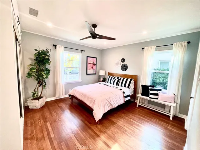 4415 Lime Avenue, Long Beach, California 90807