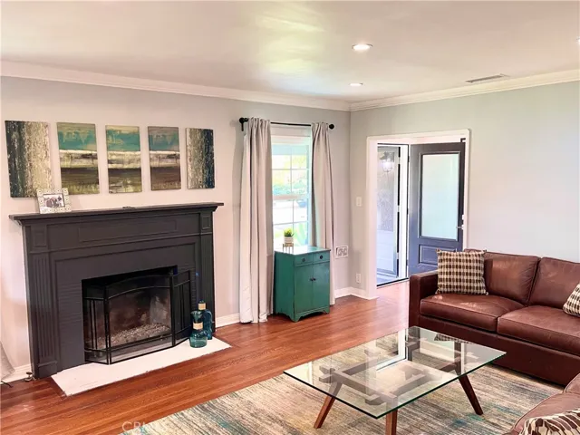 4415 Lime Avenue, Long Beach, California 90807
