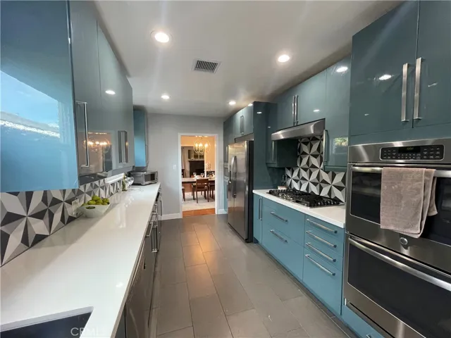4415 Lime Avenue, Long Beach, California 90807