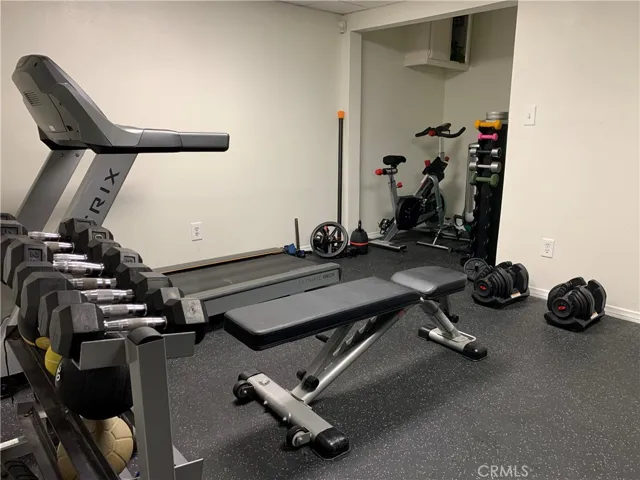 5143 Bakman Avenue 318, North Hollywood, California 91601