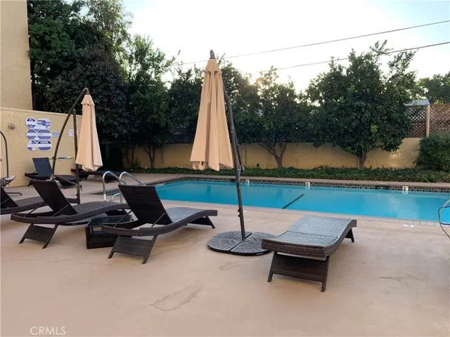 5143 Bakman Avenue 318, North Hollywood, California 91601