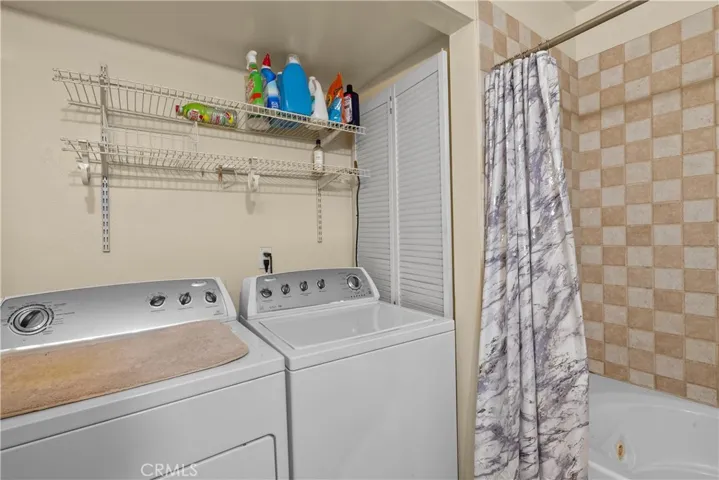 18120 Sundowner Way 1119, Canyon Country, California 91387
