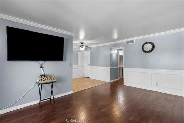 18120 Sundowner Way 1119, Canyon Country, California 91387