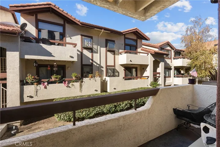 18120 Sundowner Way 1119, Canyon Country, California 91387