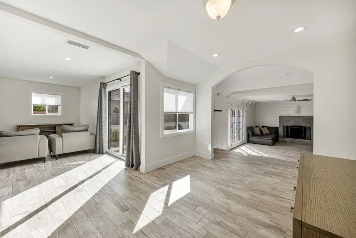 9524 Muller Street, Downey, California 90241