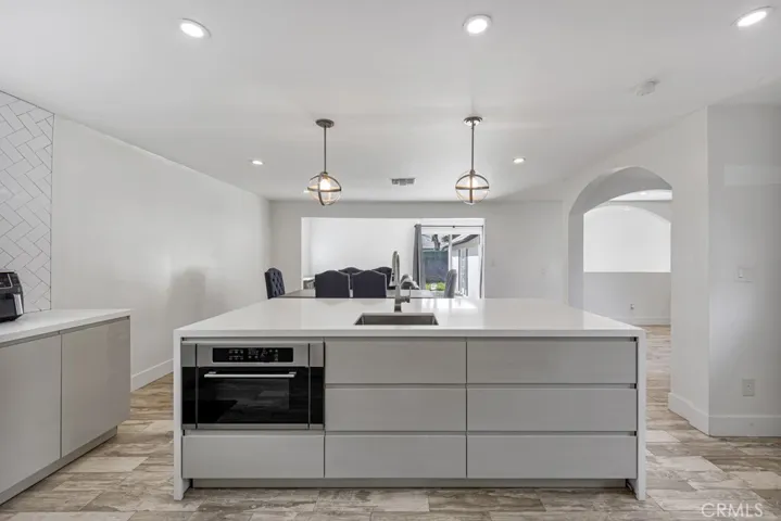 9524 Muller Street, Downey, California 90241