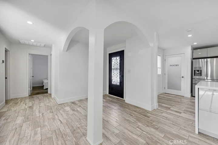 9524 Muller Street, Downey, California 90241