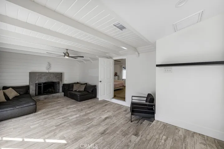 9524 Muller Street, Downey, California 90241