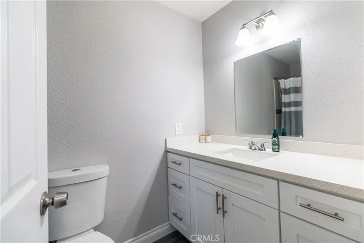 Upstairs Bath #2