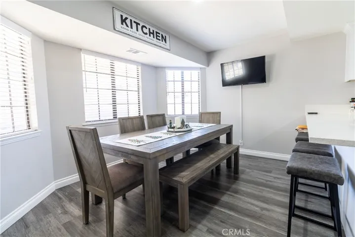 Breakfast Nook