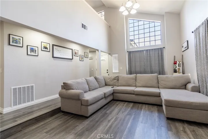 17835 San Gabriel Ln, Victorville, California 92395