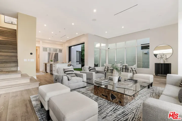 5916 Village Drive, Los Angeles, California 90094