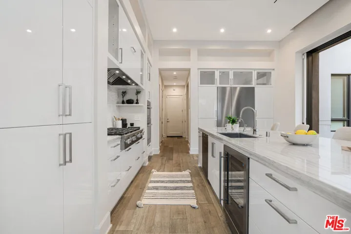 5916 Village Drive, Los Angeles, California 90094