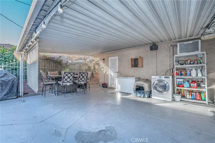 Patio Cover/located in Back