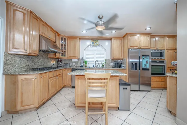 Kitchen/open Concept