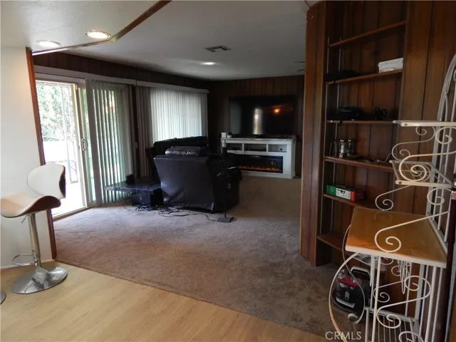 4040 Piedmont Drive Unit 158, Highland, California 92346