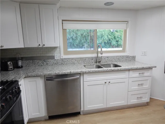4040 Piedmont Drive Unit 158, Highland, California 92346