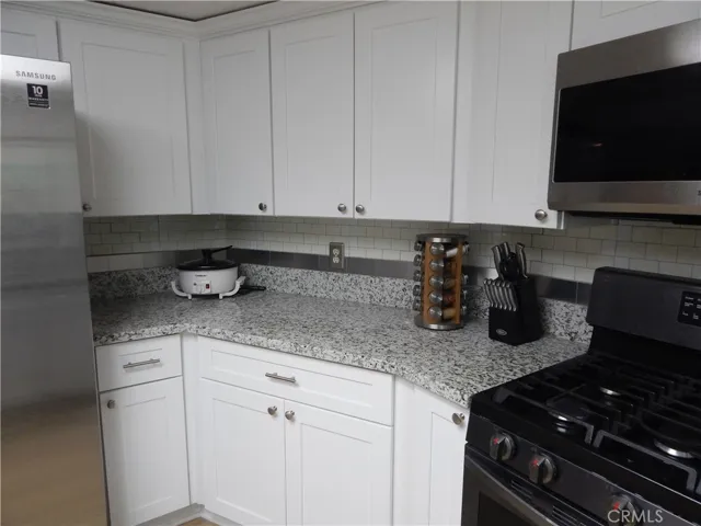 4040 Piedmont Drive Unit 158, Highland, California 92346