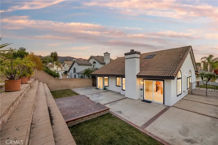 6059 Via Toledo, La Verne, California 91750