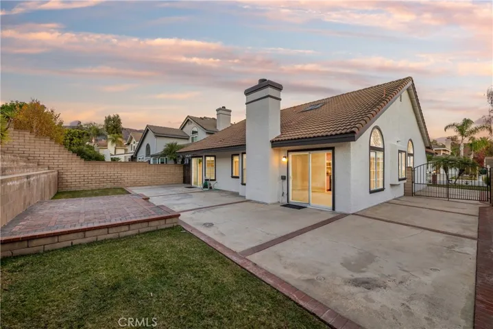 6059 Via Toledo, La Verne, California 91750